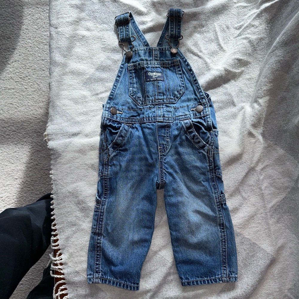 OshKosh B’gosh Classic Denim Overalls size 9 months